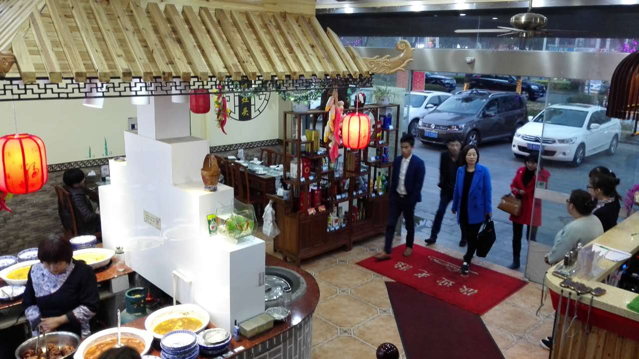 Ѧ�Ҿ�װ�޷���ת�� �ѳɽ� �ɽ����ڣ�28��