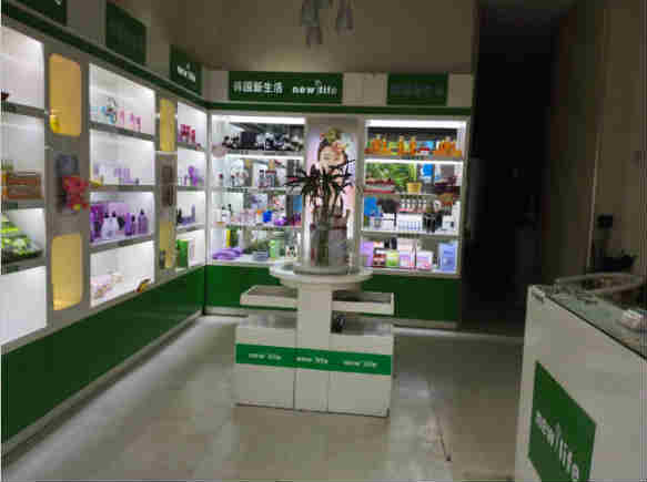 �±�����������ױƷ��ת��