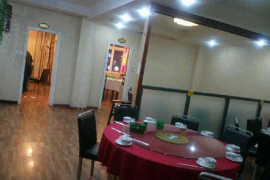 ������¥��������ʳ�ַ���ת��