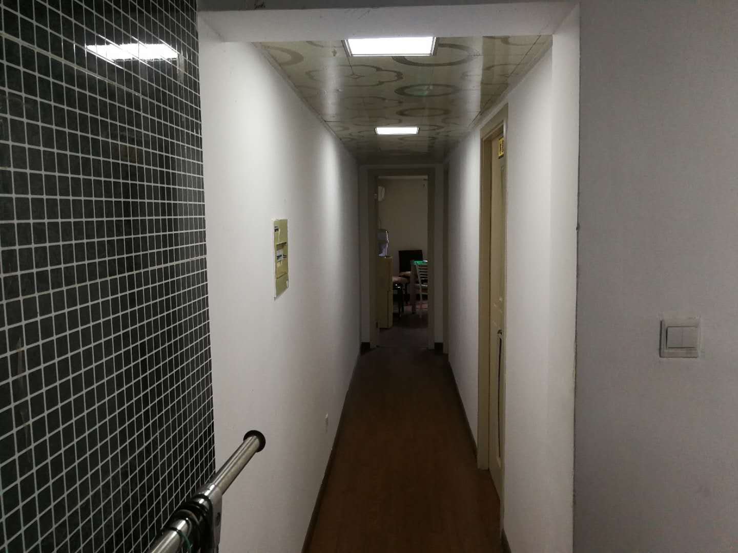 ��¥������԰�ٽ����̺�����ת��