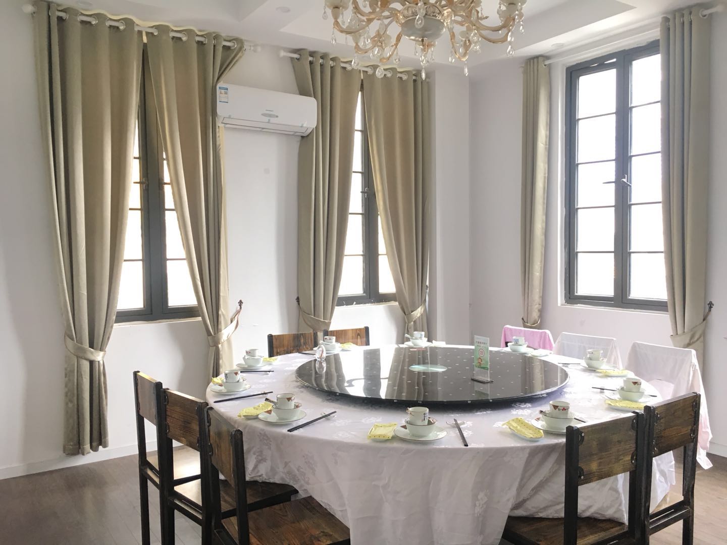 ��������ٽ����̷���ת��   �ѳɽ� 