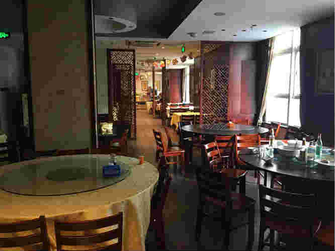  ��¥���ɶ��᷹��ת��  ��ת��