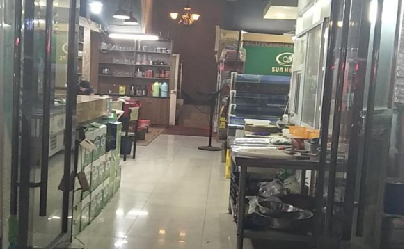 �������ӯ���з���ת��  ��ת��