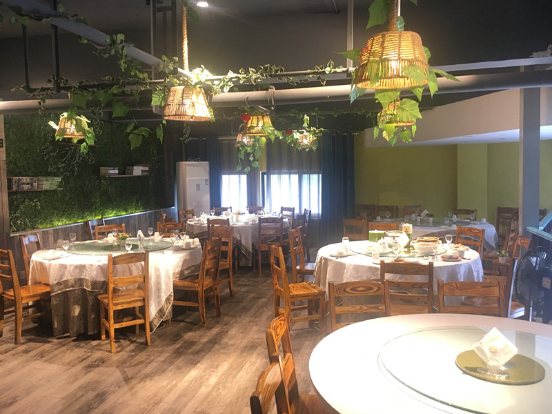 ��������ٽ�����ӯ���з���ת��