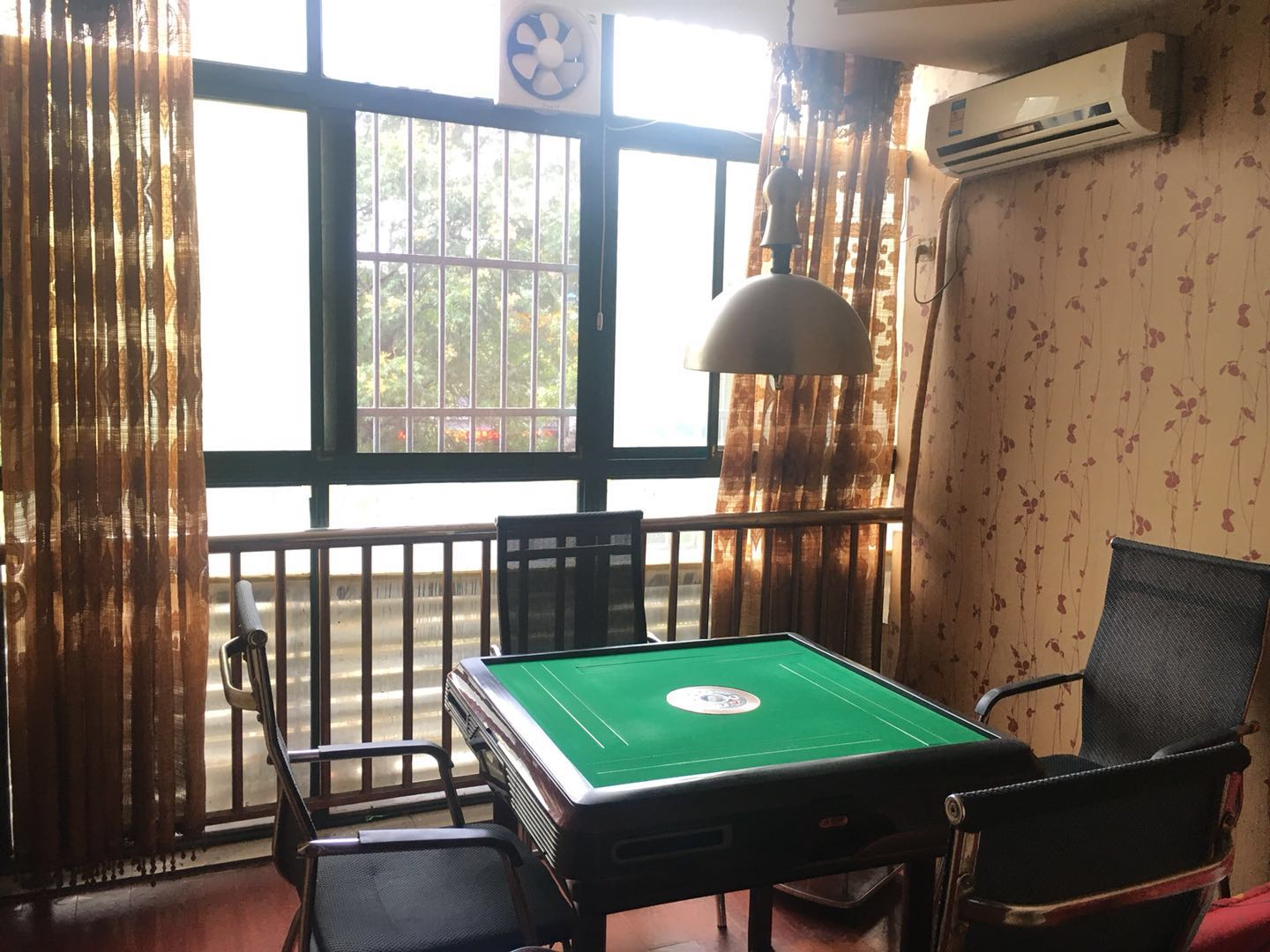 ��¥��ҵ�ٽ�������ת����ҵ����