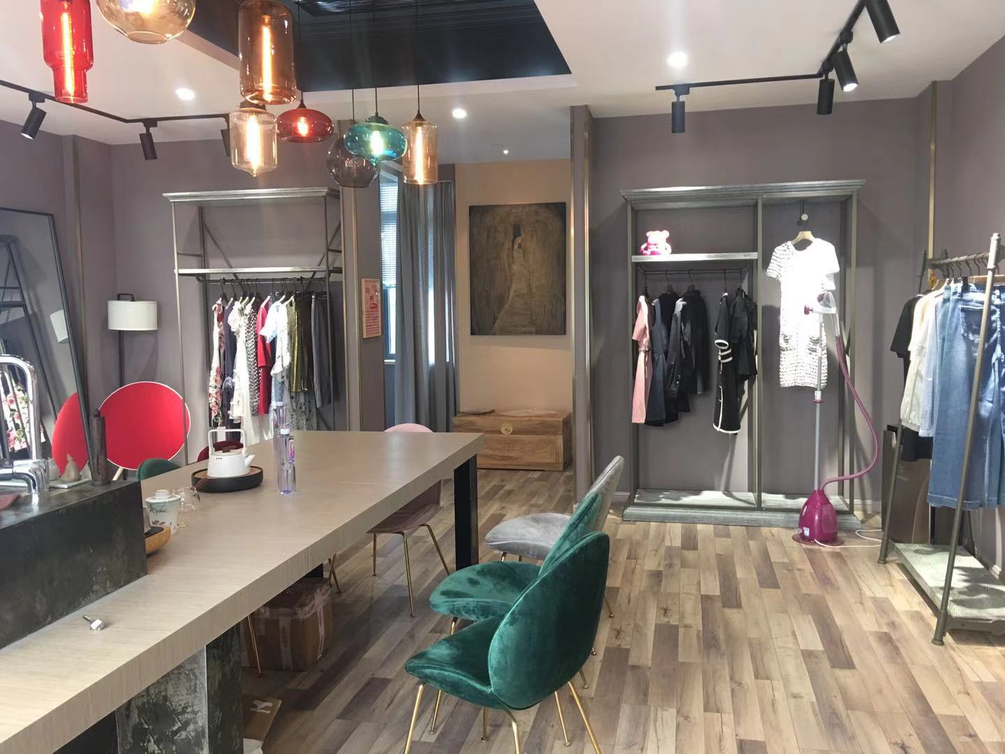 �±���ó�㳡�ٽ�����ת��