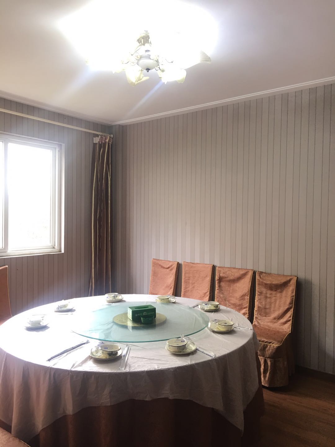 �����ٽ��������������ӯ���͹ݵͼۼ�ת   �ѳɽ�