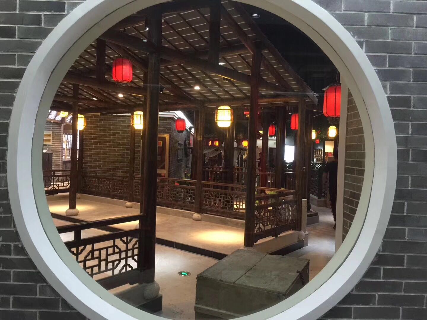 �±������Ȧ���Ͳ�����ת��