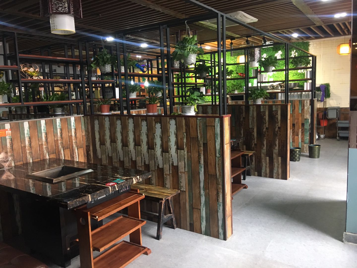 ��������ֹ�ȫ�º���װ�޻�������ת��