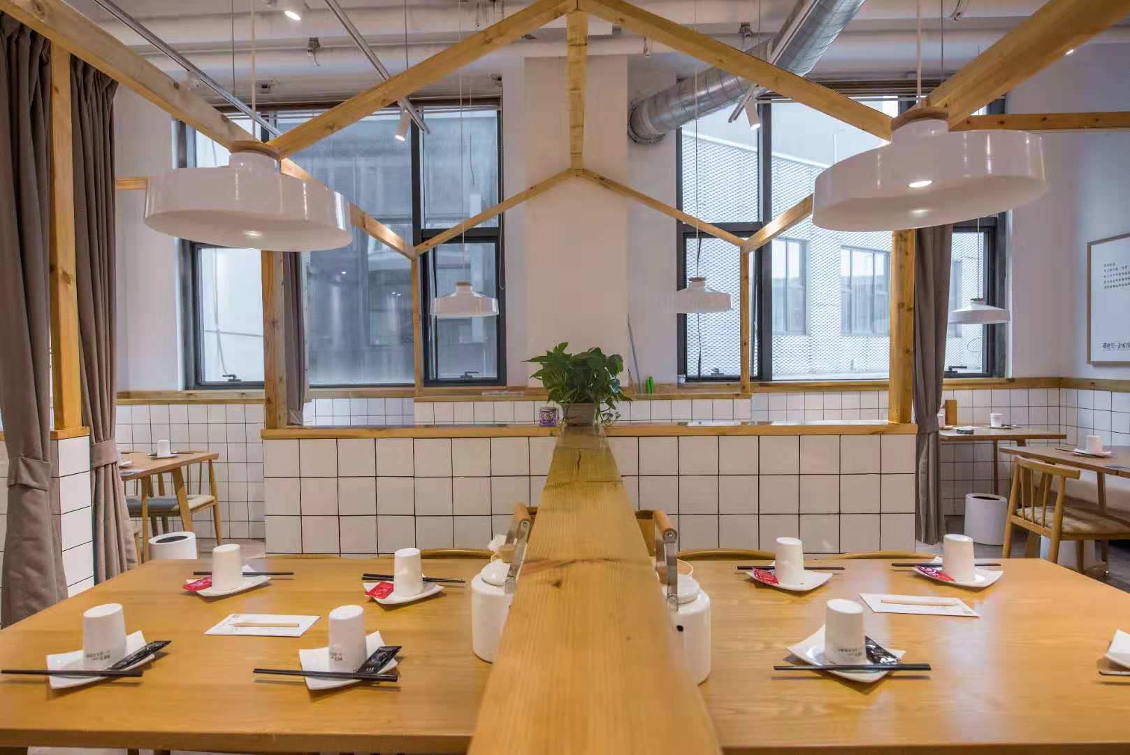 �±�����ֲ͹�ת��