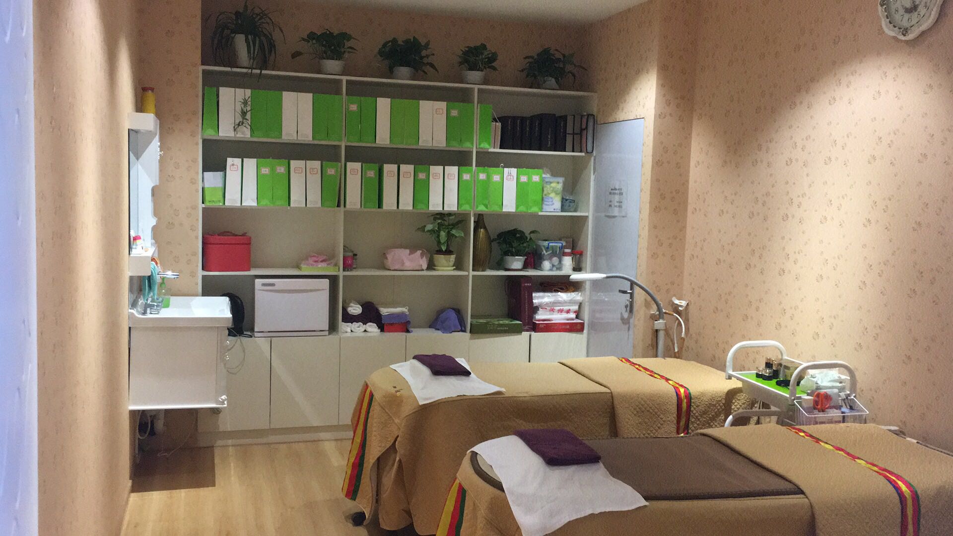 �±���ó�㳡�ٽ�����ת��   �ѳɽ�