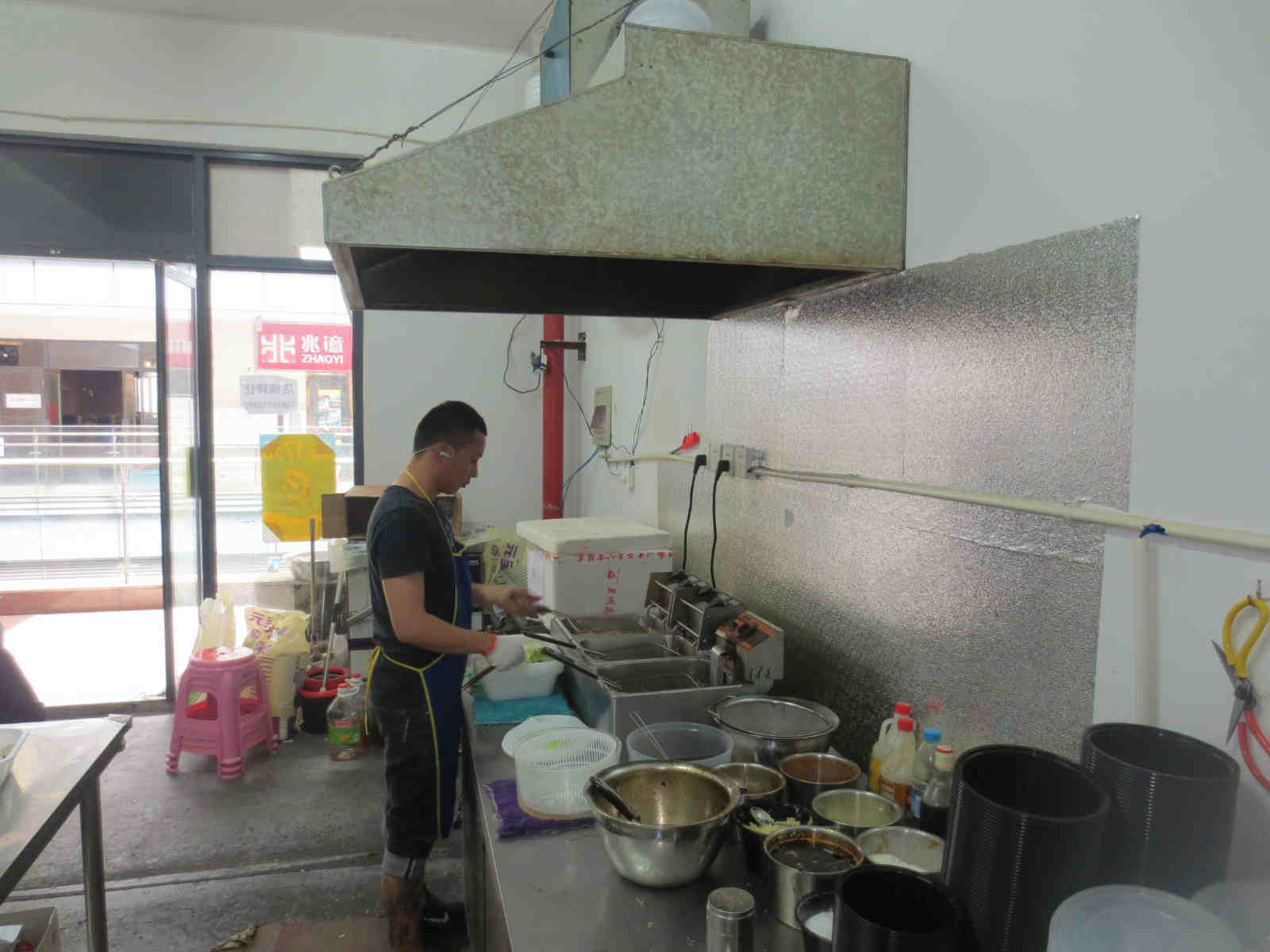 �±�����������ת��