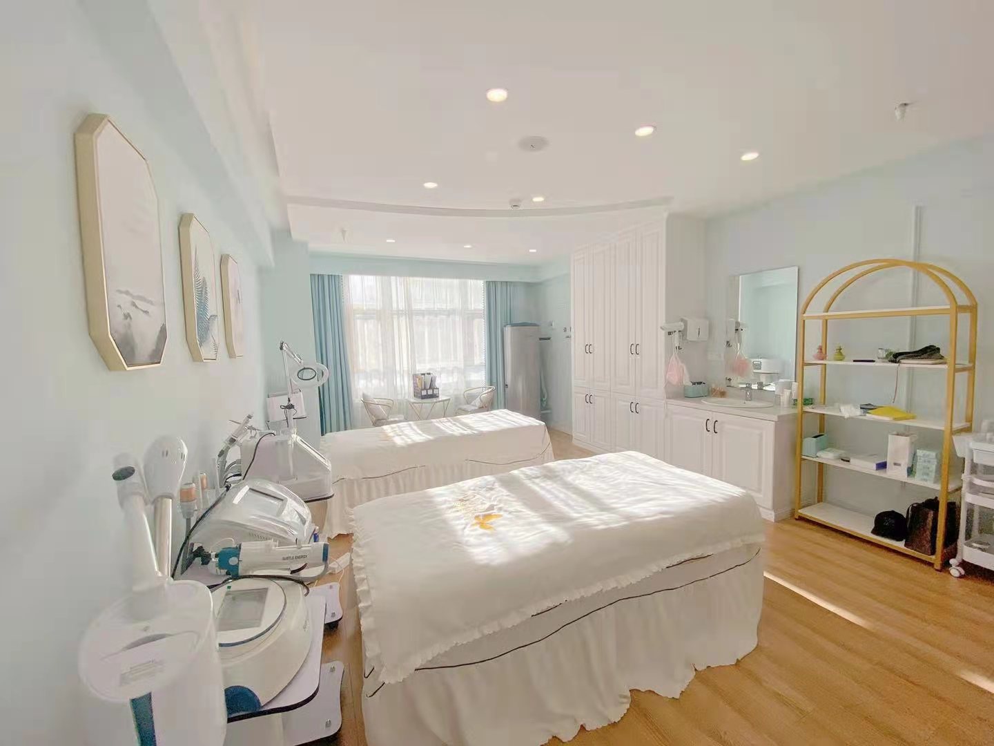 �±�����԰����Ժת�ã���ת��