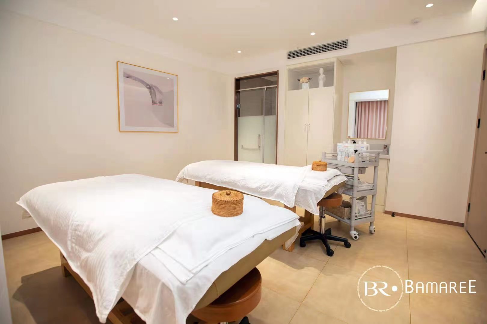 �±��������Ժת��