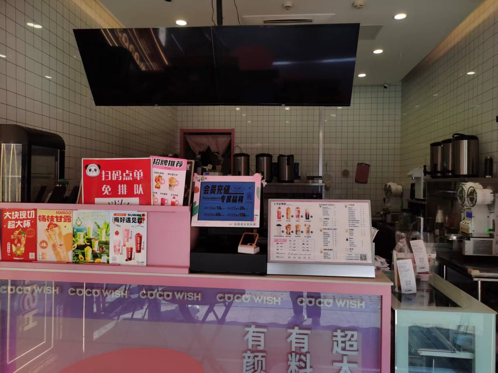 �±�������м���ĵض�����ת��