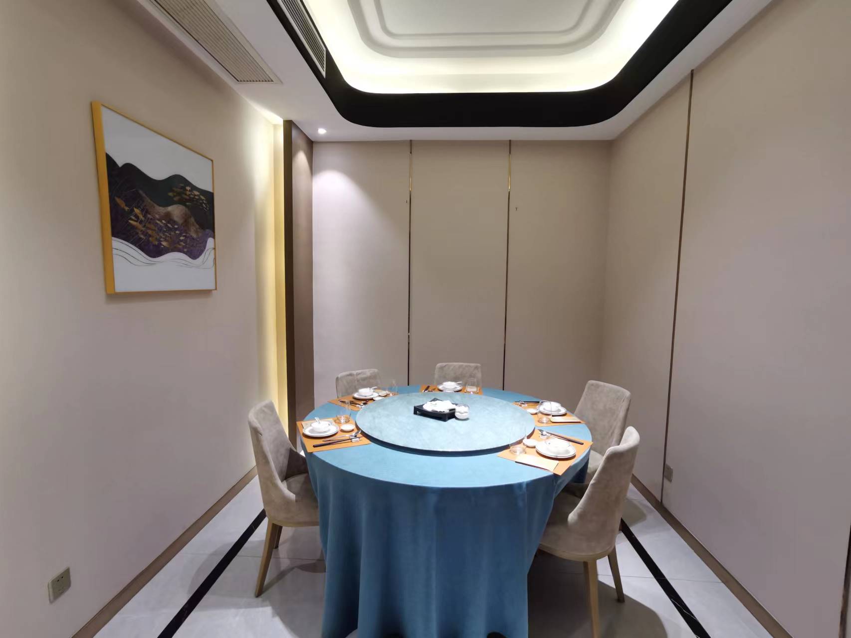 �±�����·�����ڲ�����ת��