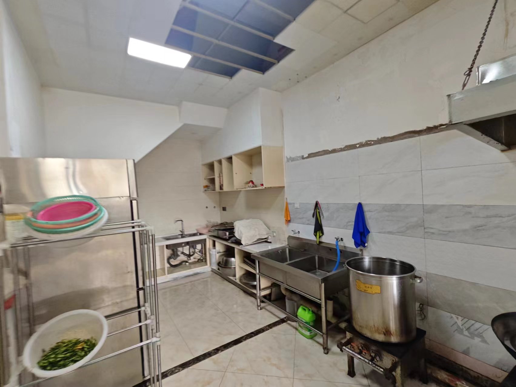 �±����ſ�͵�ת����ҵ����